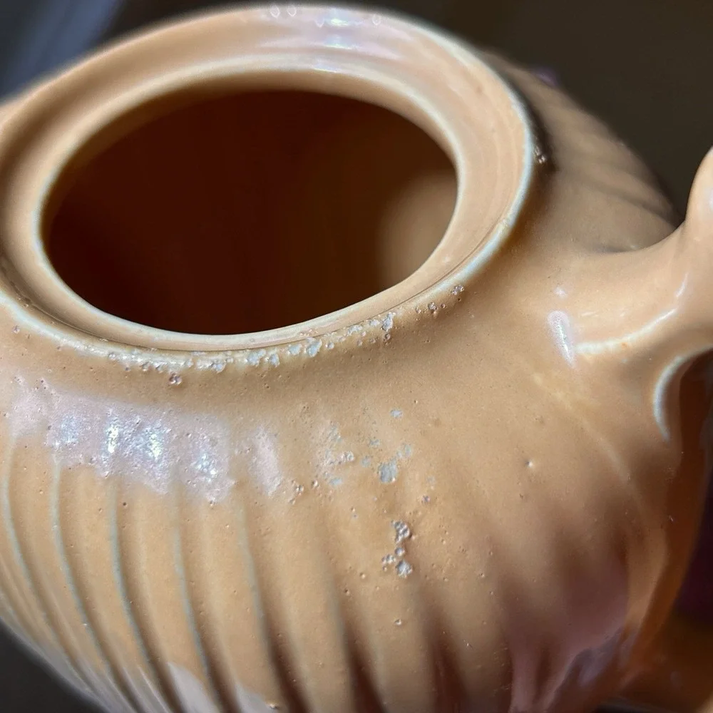 Vintage FRAUNFELTER Ohio Ceramic Teapot Ribbed Peach 20 oz Model 324 Mid Century